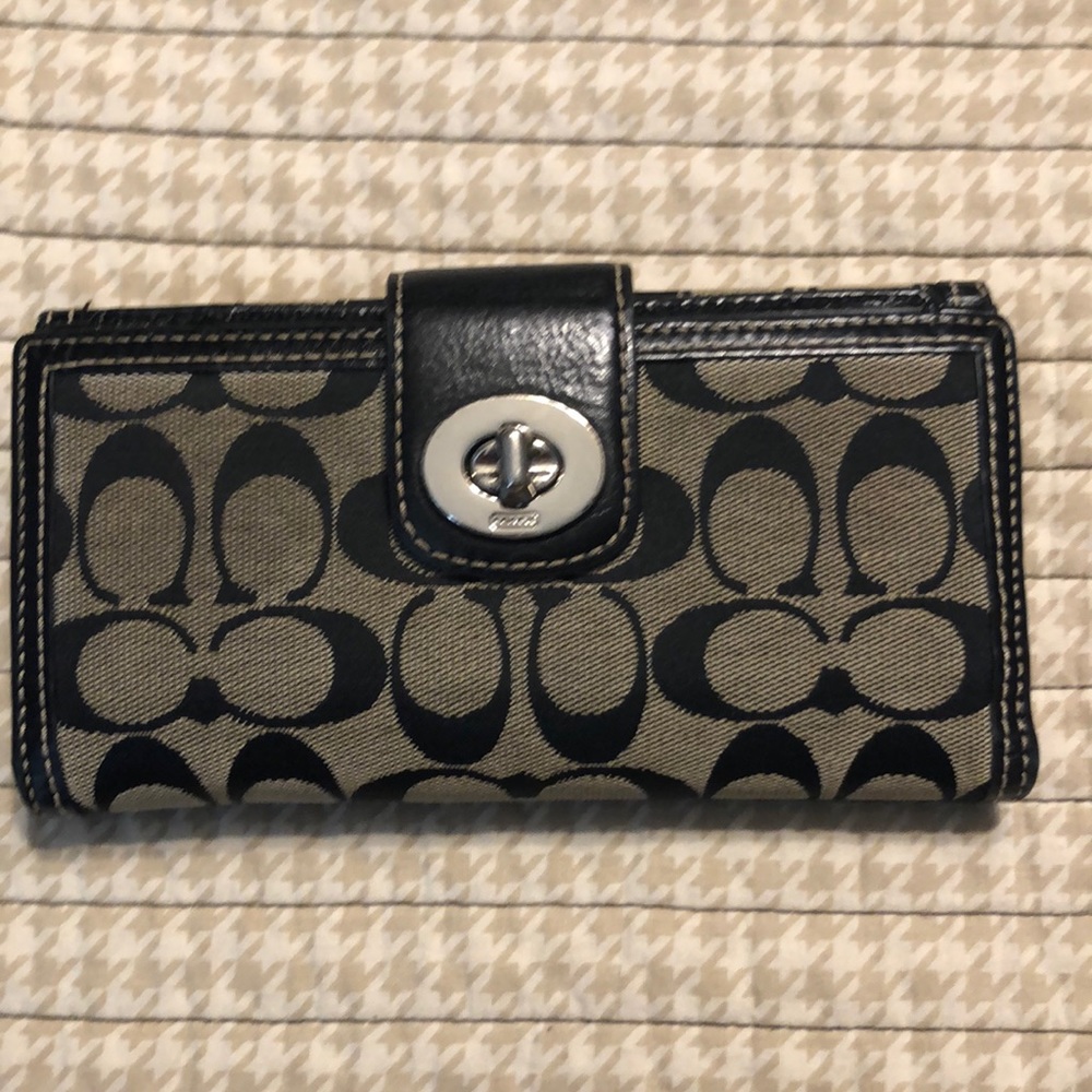 Coach wallet